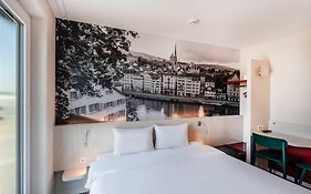 B&B HOTEL Zürich Airport